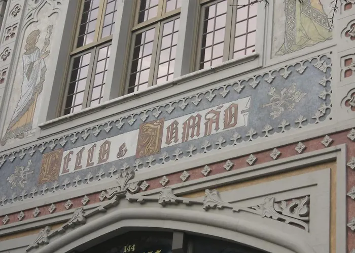 Hotel Chique Aliados 2*