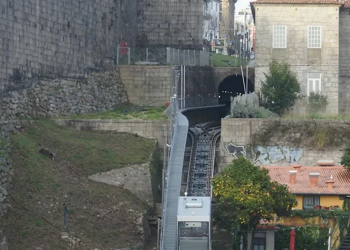 Chique Aliados 2* Oporto