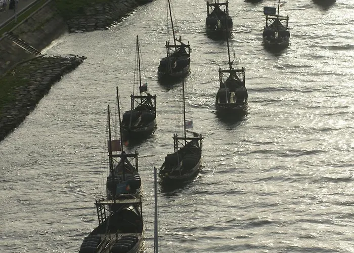 Chique Aliados Hotel 2*