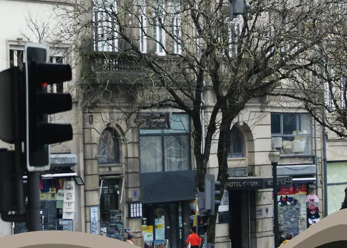 Chique Aliados Hotel 2*