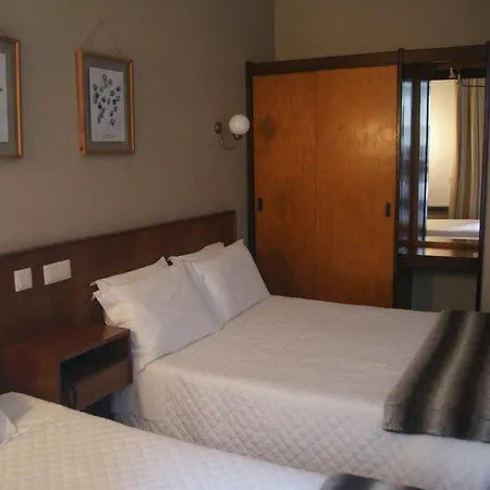 Chique Aliados Hotel